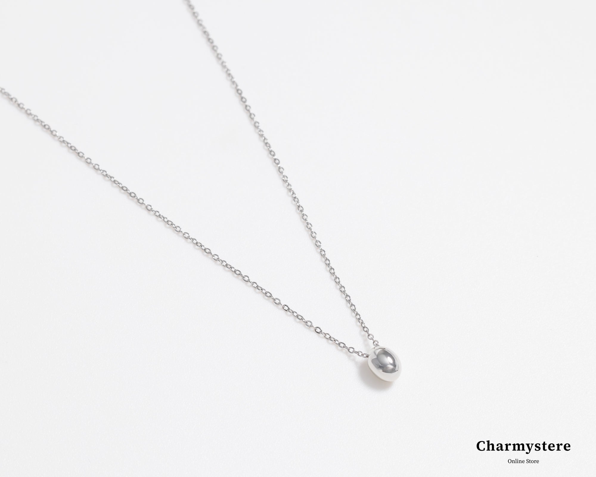 simple ball necklace