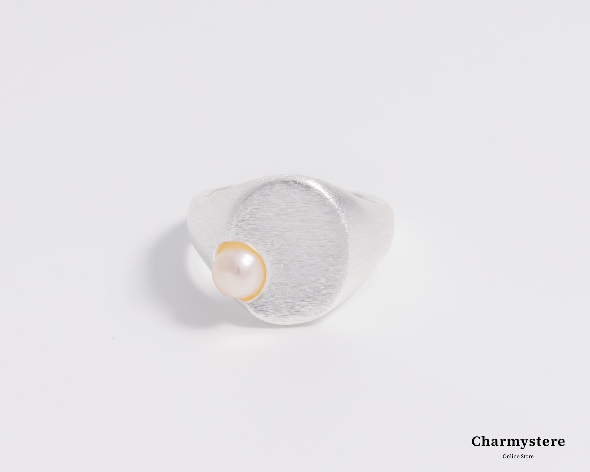 matte point pearl ring