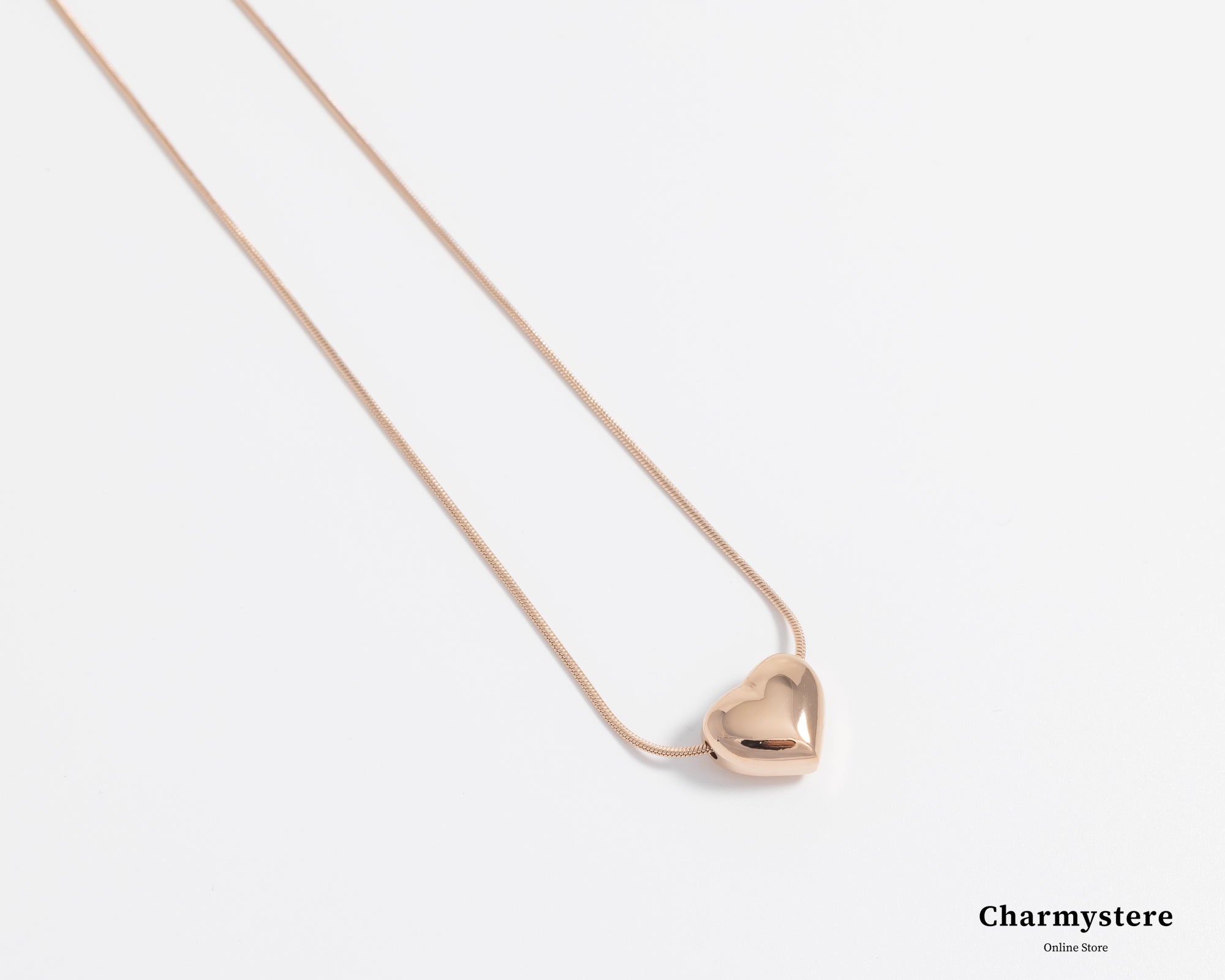 Plump Heart Thin Snake Chain Necklace
