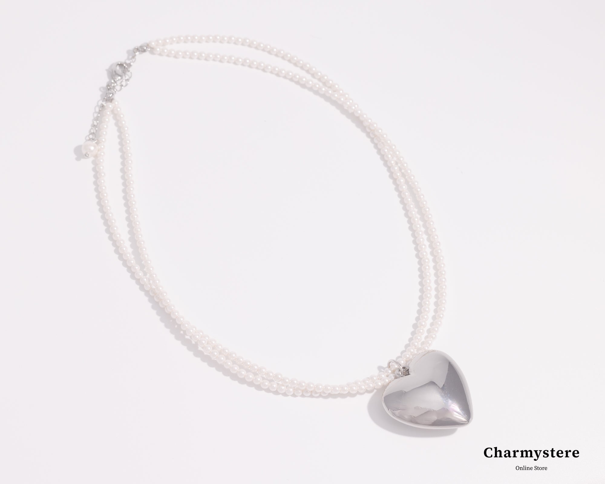 Volume Heart Pearl Necklace