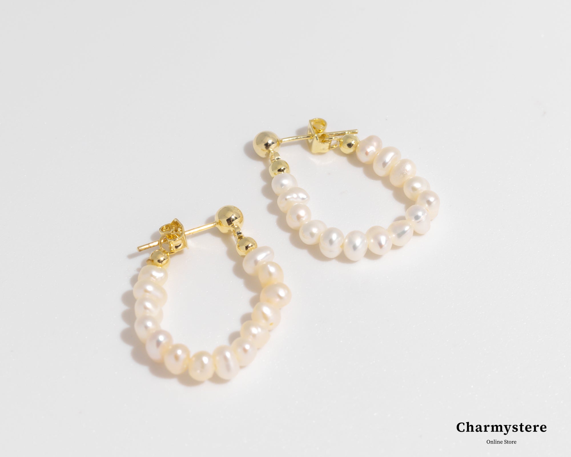 Small Freshwater Pearl Arch Earrings