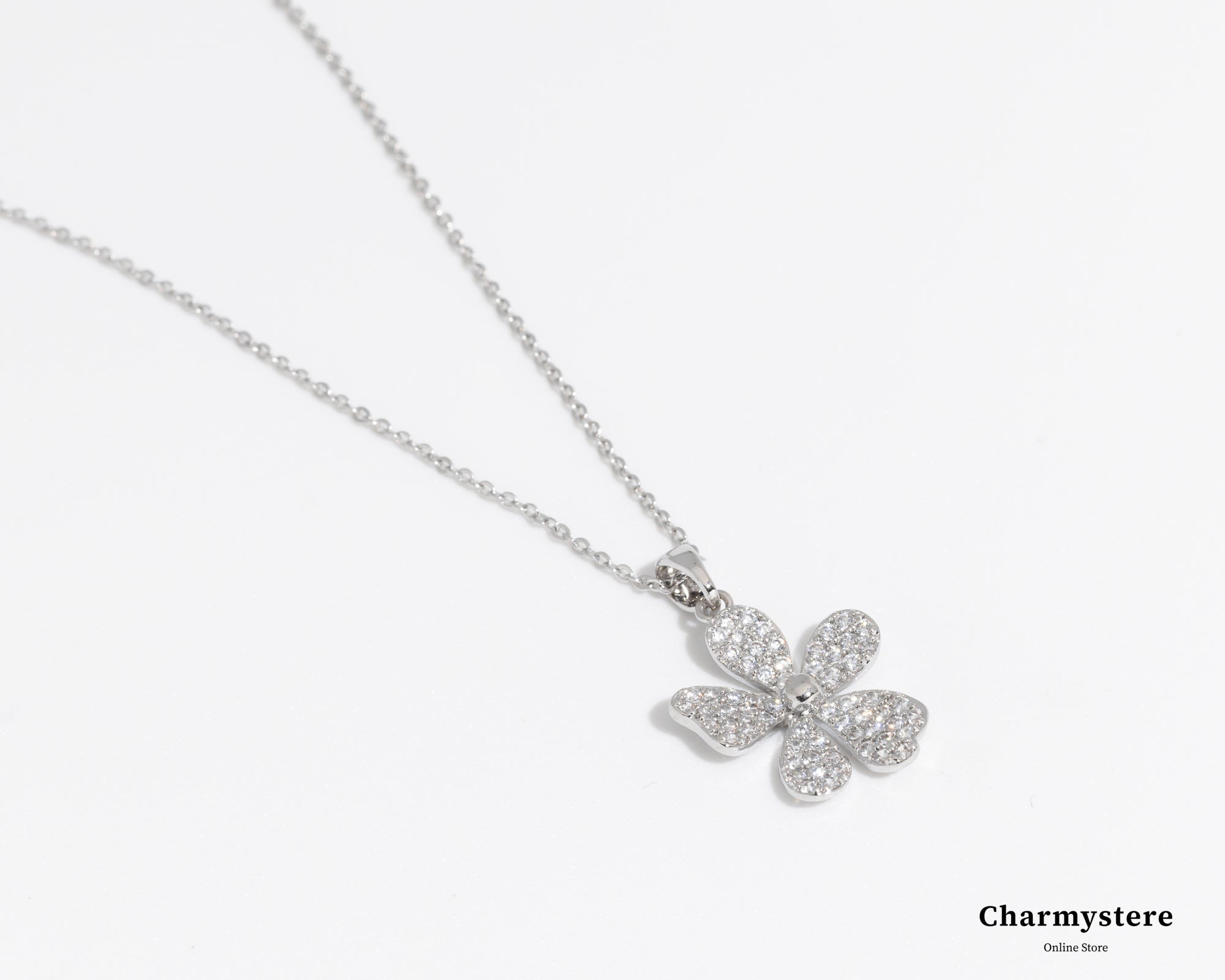 flower pendant necklace
