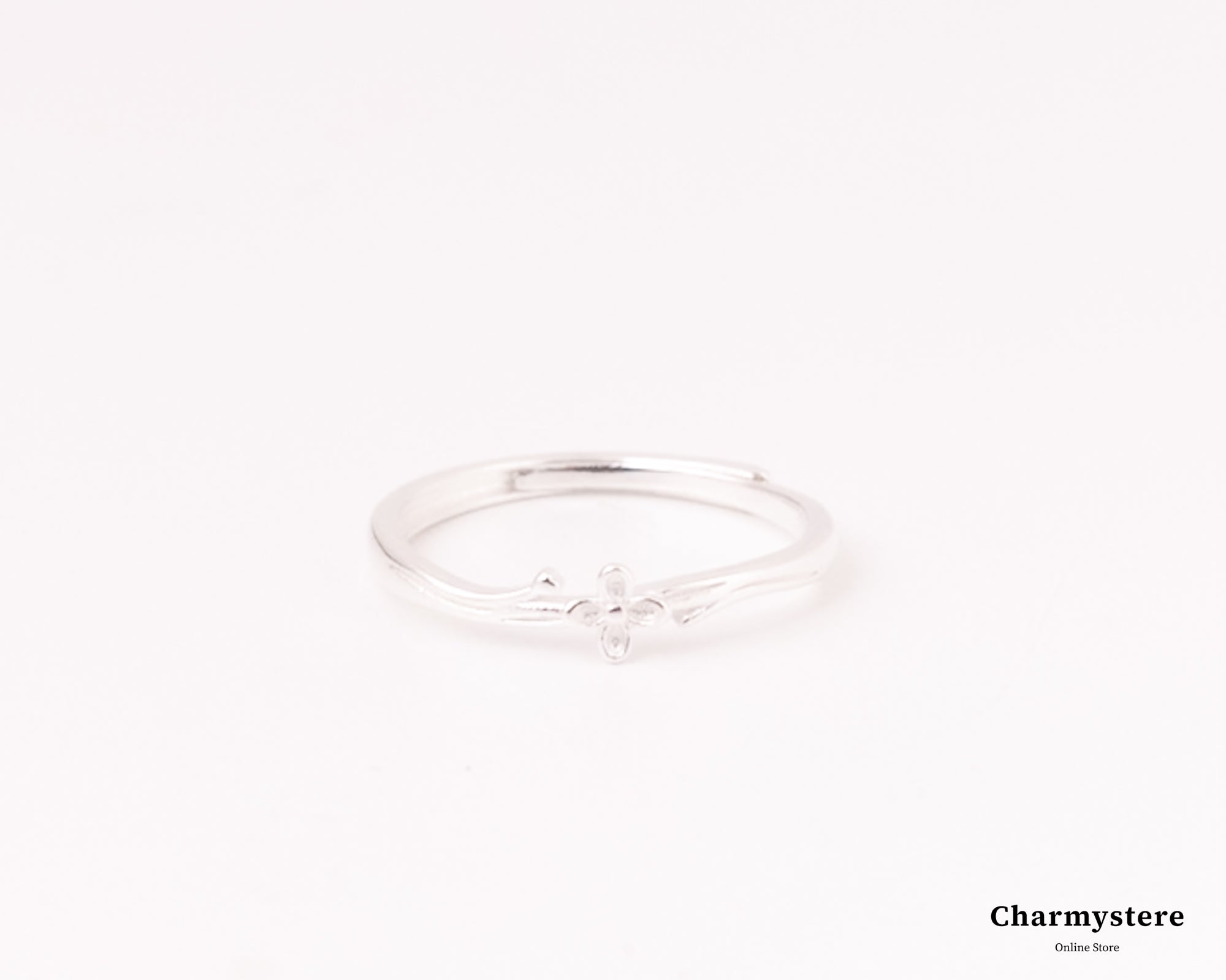 シルバータイニーフラワーフリーリング