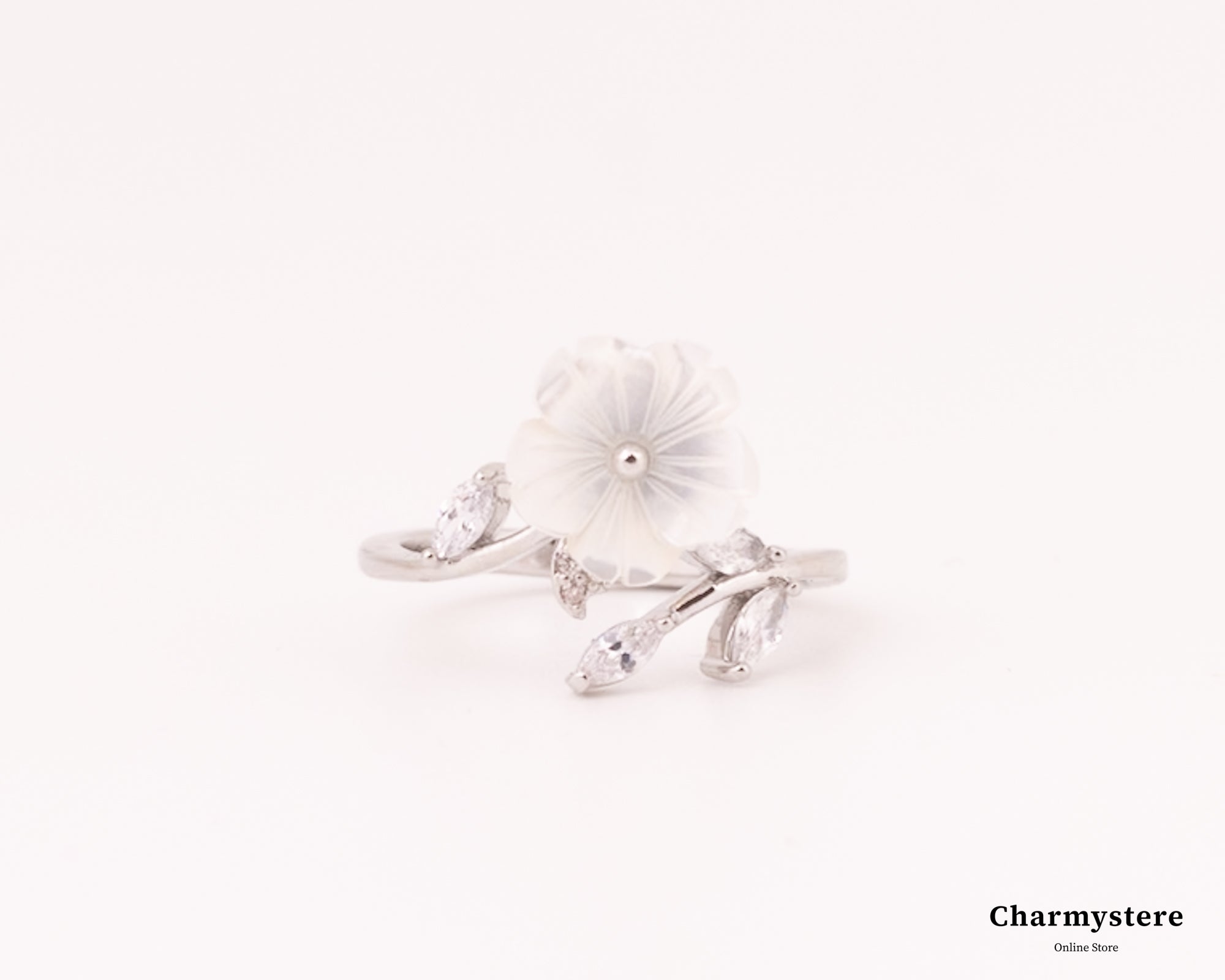 ホワイトボリュームフラワーハグリング