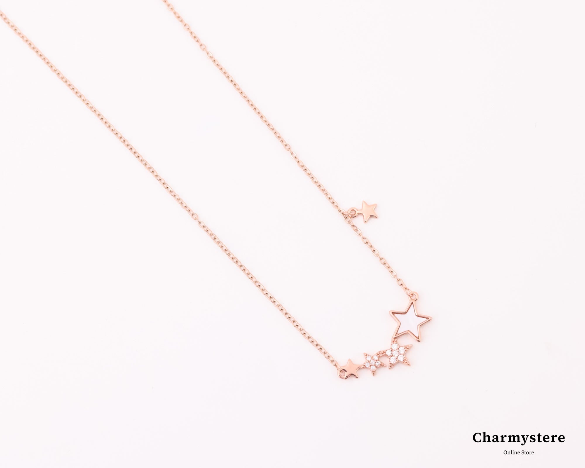 スターフェミニンネックレス
