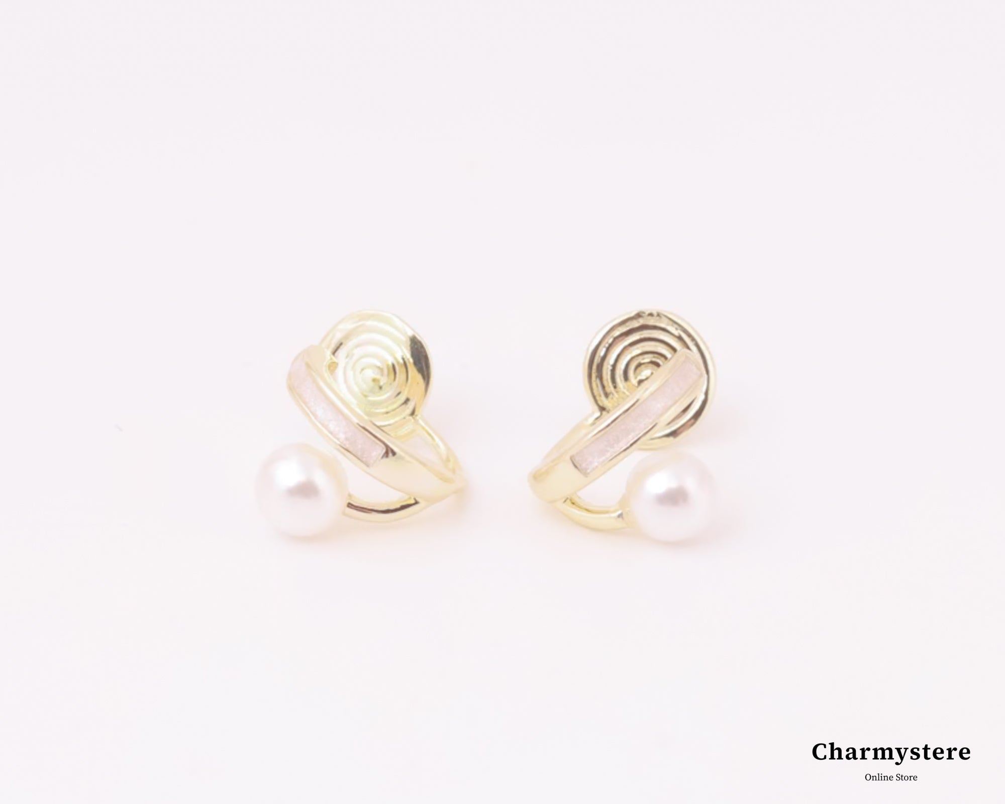 ラインワンポイントパールイヤリング