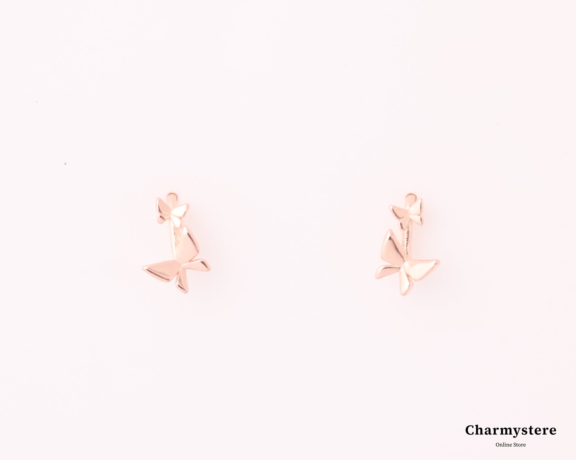 タイニーバタフライフックピアス