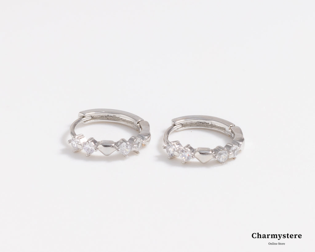 プチリングナチュラルピアス
