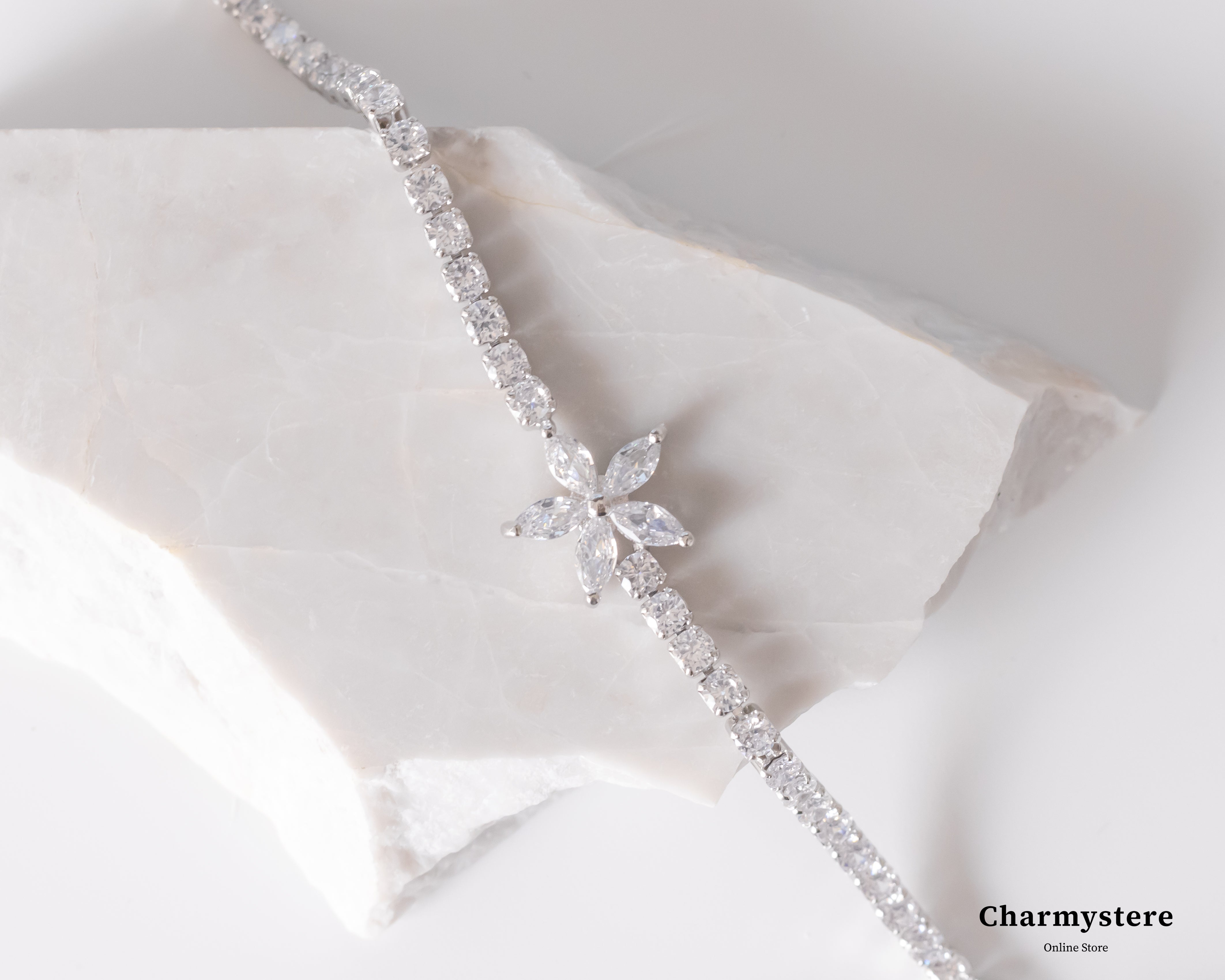 White Flower Zircon Line Bracelet | Charmystere | Charmystere