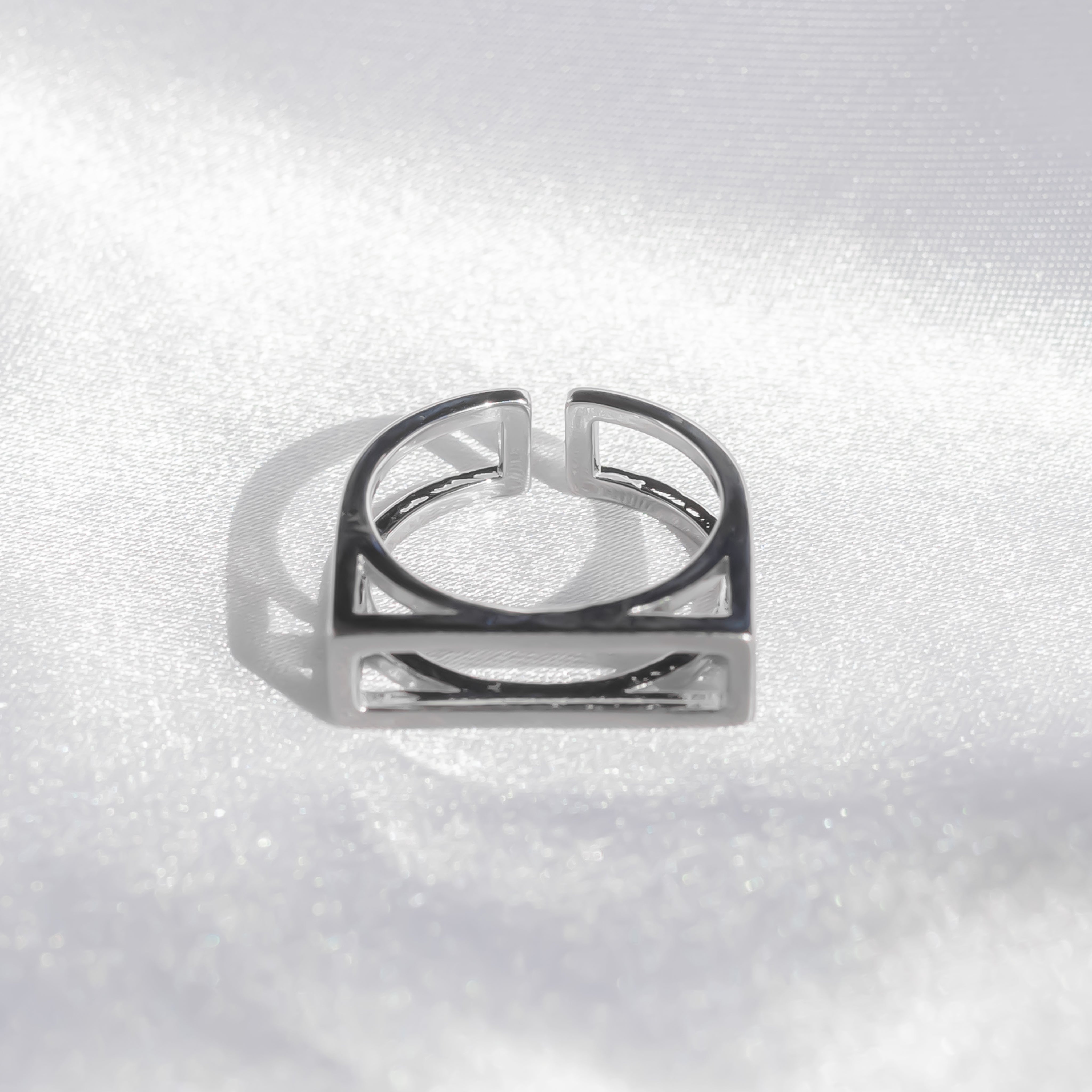 line silver ring