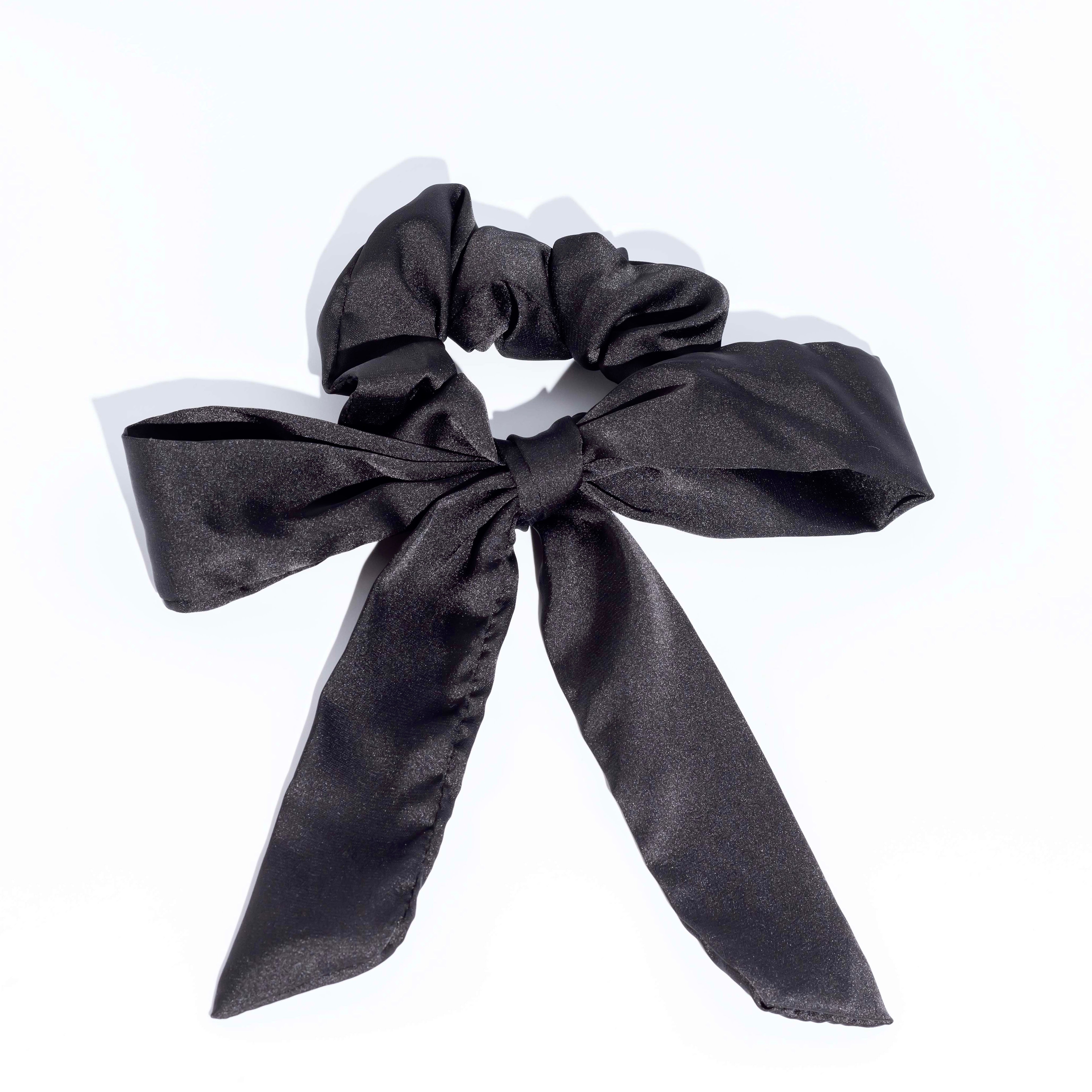 black ribbon scrunchie